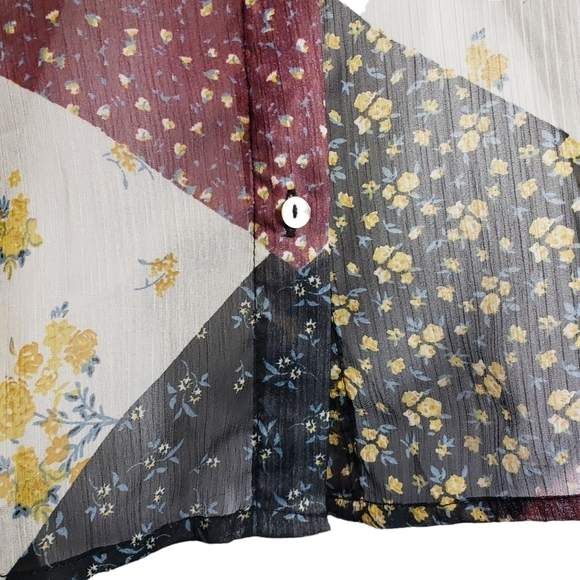 Willow Root Womens Size M Patchwork Floral Sheer Blouse - Picture 5 of 7